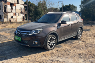 广汽传祺 传祺GS5 Super 2015款 1.8T 自动两驱豪华版