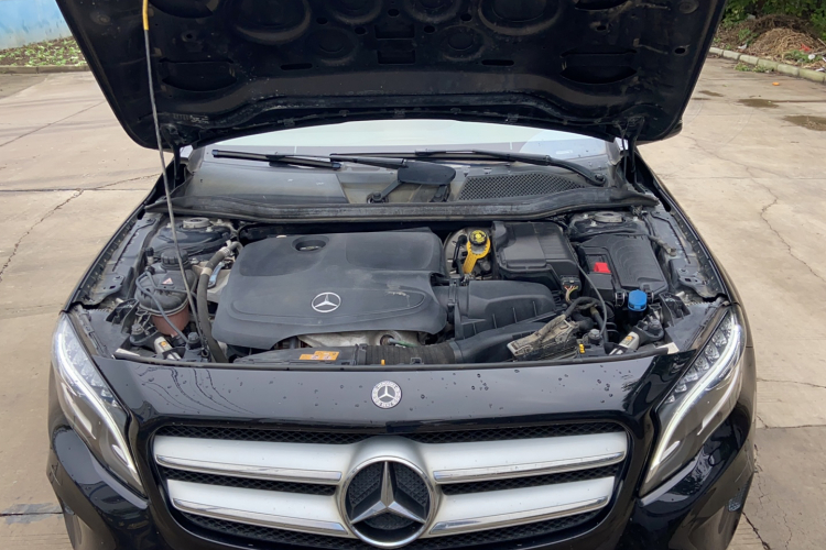 奔驰GLA 2016款 GLA 200 时尚型局部细节24