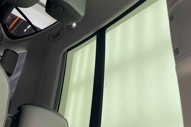 大众 迈腾 2023款 200万辆纪念版 330TSI DSG领先型中控内饰7010