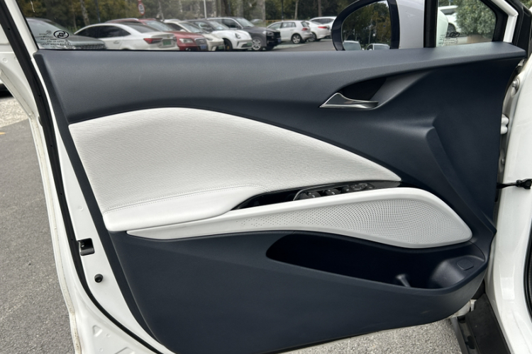 别克 微蓝6 2019款 互联智享型中控内饰7006