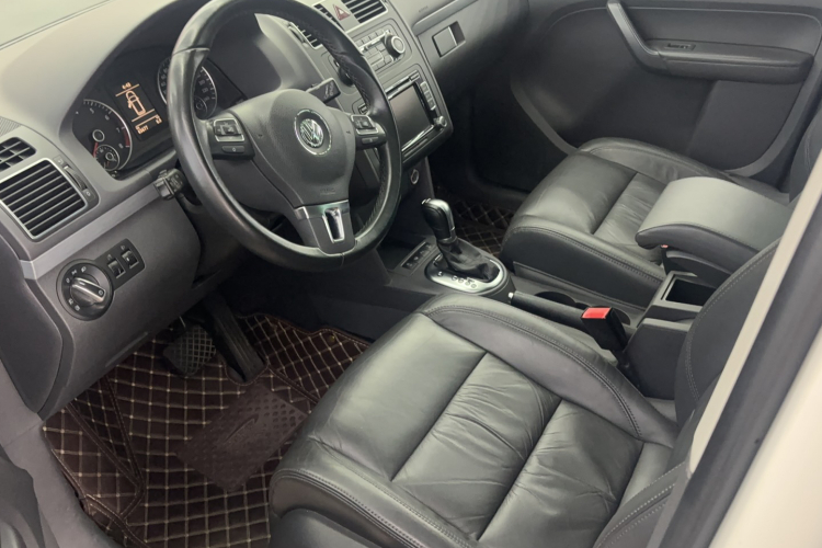 大众 途安 2015款 1.4T DSG豪华版5座中控内饰7001