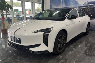 红旗EH7 2024款 690 Pro