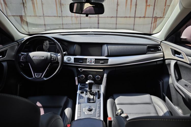 哈弗H7 2018款 蓝标H7 2.0T 自动悦享型中控内饰7008