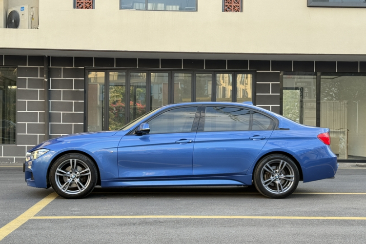 宝马3系 2017款 320Li M运动型车身外观6004