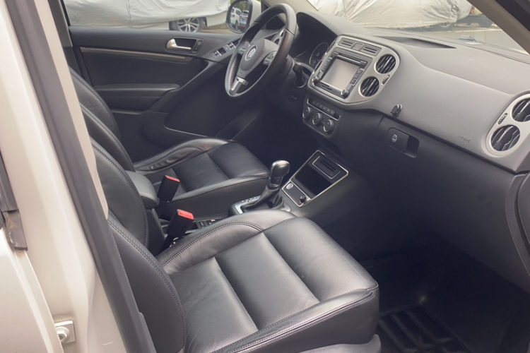 大众 途观 2015款 1.8TSI 自动两驱豪华型中控内饰7007