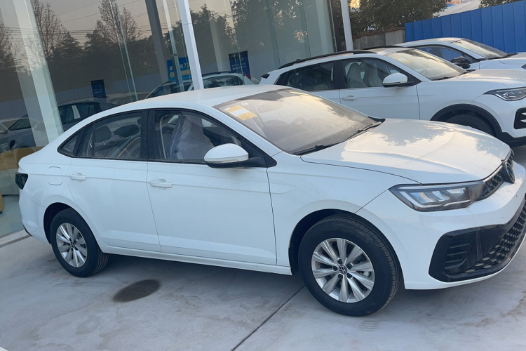 大众 朗逸 2025款 新锐 1.5L 出众新逸版车身外观6002