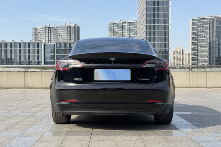 特斯拉 Model 3 2022款 后轮驱动版车身外观6004