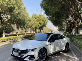 一汽-大众CC 2023款 380TSI 夺目版