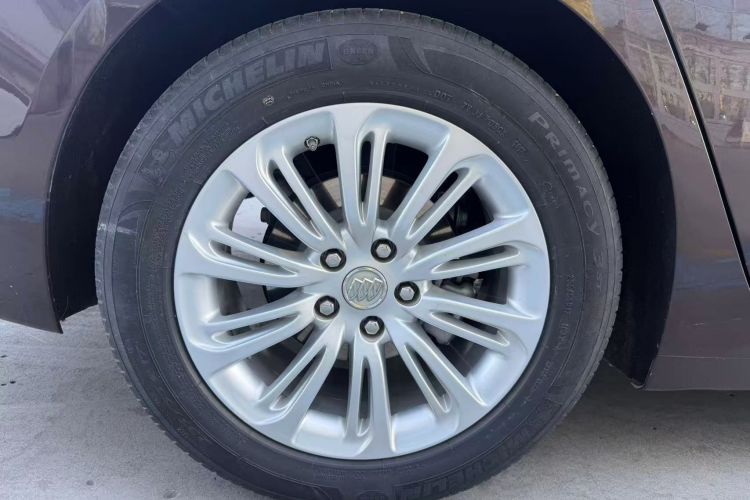 别克 君越 2016款 30H 精英型车身外观6006