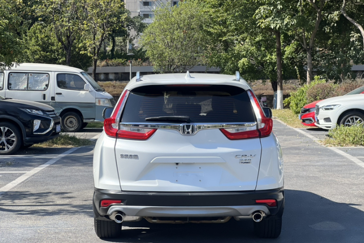 本田CR-V 2017款 240TURBO CVT两驱舒适版车身外观6004