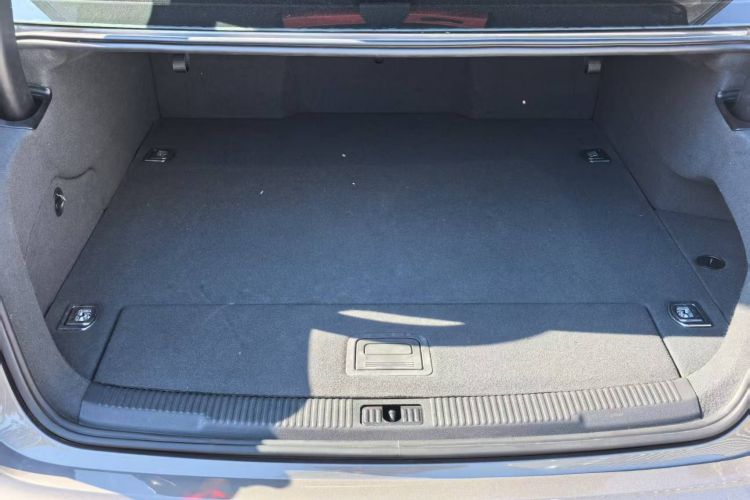 奥迪A6L新能源 2018款 40 e-tron局部细节23