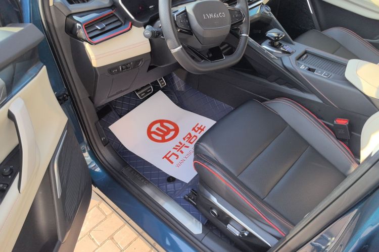 领克06 2020款 1.5T 耀Halo中控内饰7001