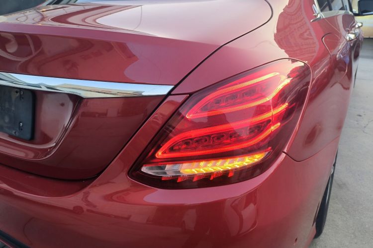 奔驰C级 2015款 改款 C 180 L 运动型车身外观6008