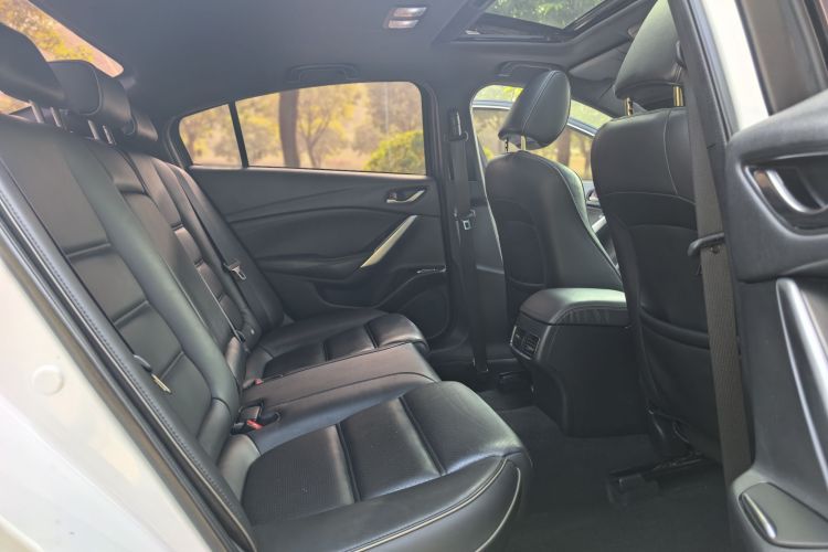 马自达 阿特兹 2018款 2.5L 蓝天尊崇版 国V中控内饰7007