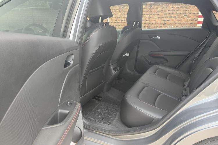 雪佛兰 科鲁泽 2020款 轻混 RS 330T 自动畅快版中控内饰7003