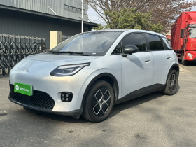 埃安 AION UT 2025款 420智享版