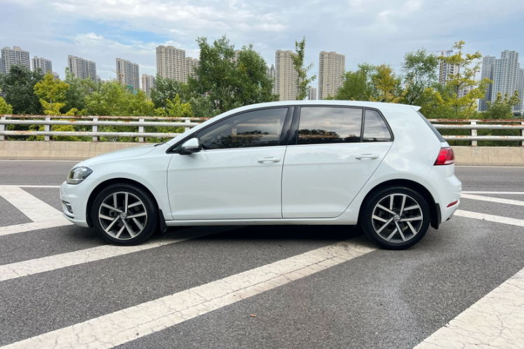 大众 高尔夫 2020款 280TSI DSG舒适型车身外观6003