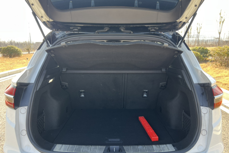 吉利汽车 缤越 2019款 运动款 260T DCT Battle 国V局部细节23