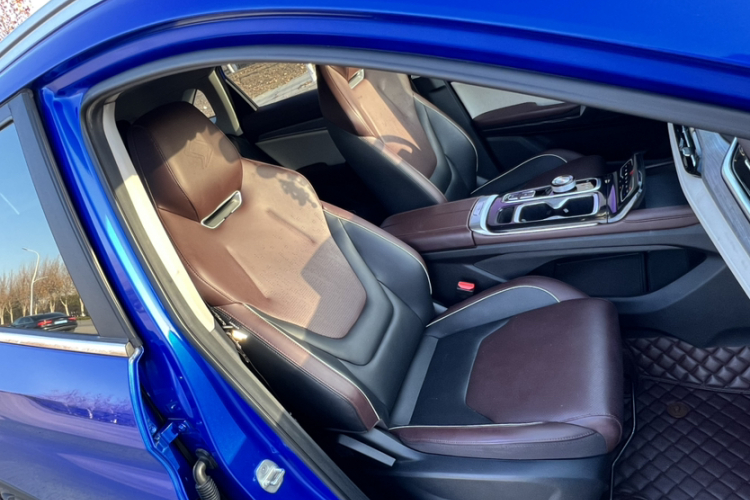 思皓QX 2021款 300T DCT追光版中控内饰7006