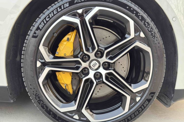 小米汽车 小米SU7 2024款 四驱Max创始版车身外观6010