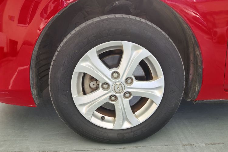 马自达3星骋 2013款 三厢 1.6L 自动精英型车身外观6004