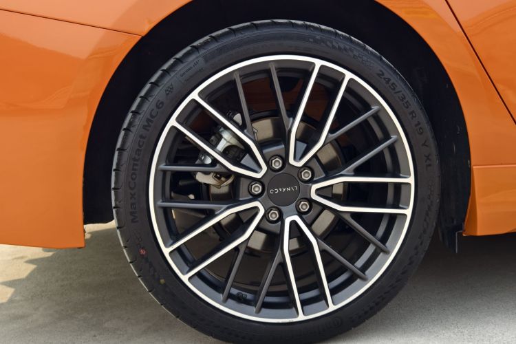 领克03 2025款 2.0TD DCT冠军版Pro局部细节9002