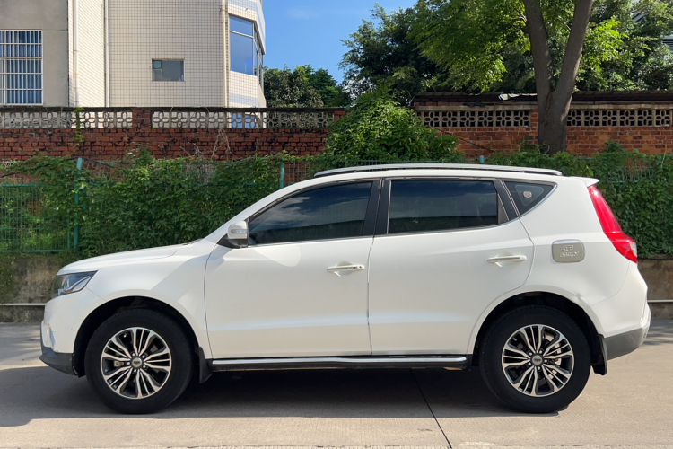 吉利汽车 远景X6 2016款 1.8L 手动尊贵型车身外观6002