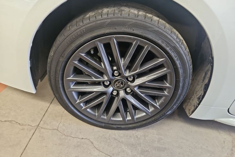 丰田 凌尚 2023款 2.0L 豪华版车身外观6010