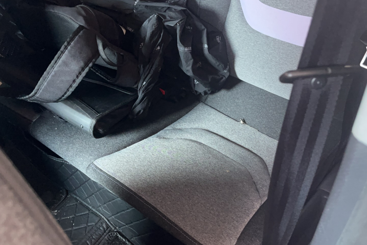 奇瑞新能源 QQ冰淇淋 2022款 170km 圣代 磷酸铁锂中控内饰7001