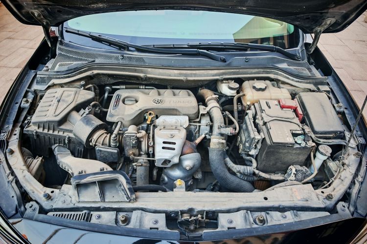 别克 英朗 2018款 15T 双离合进取型 国V局部细节24