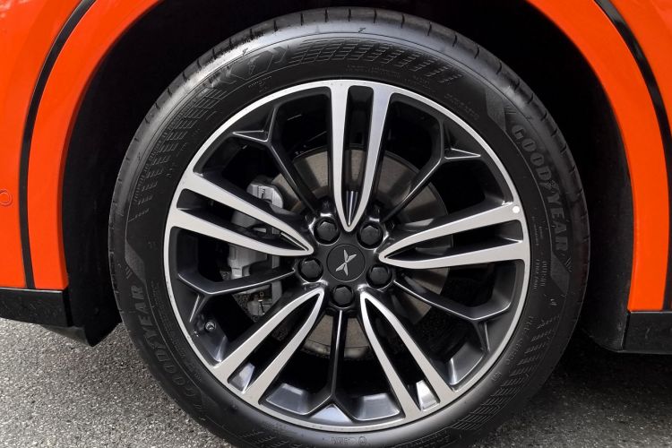 小鹏G6 2023款 755 超长续航 Pro车身外观6008