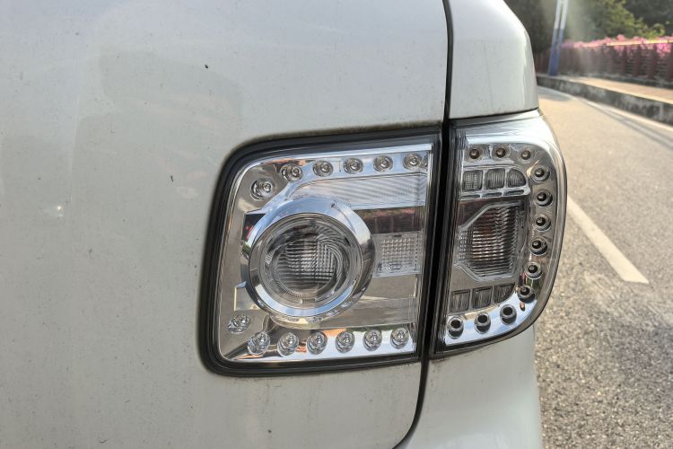 日产 途乐（平行进口）车身外观6009