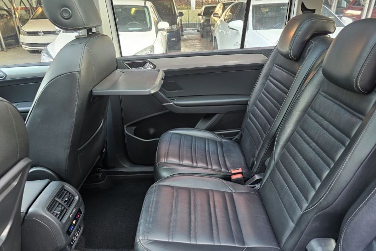 大众 2018款 途安L 280TSI DSG拓界版 7座 国V中控内饰7009