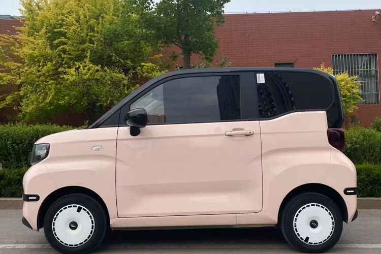 奇瑞新能源 QQ冰淇淋 2024款 170km 圣代车身外观6004