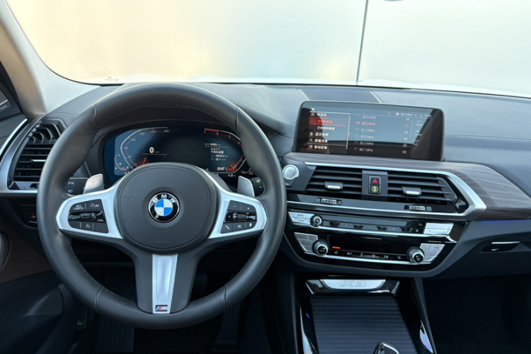 宝马X3 2021款 xDrive28i M运动套装局部细节13