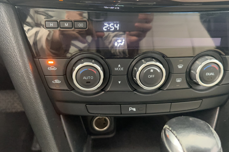 马自达 阿特兹 2014款 2.0L 蓝天尊贵版局部细节9003