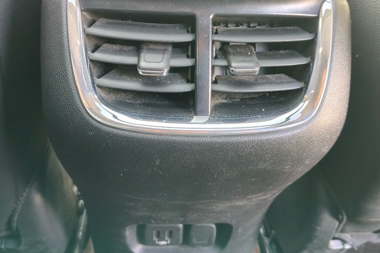 雪佛兰 迈锐宝XL 2019款 535T CVT锐联版中控内饰7008