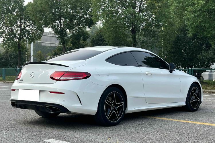 奔驰C级(进口) 2022款 改款 C 260 轿跑车车身外观6003