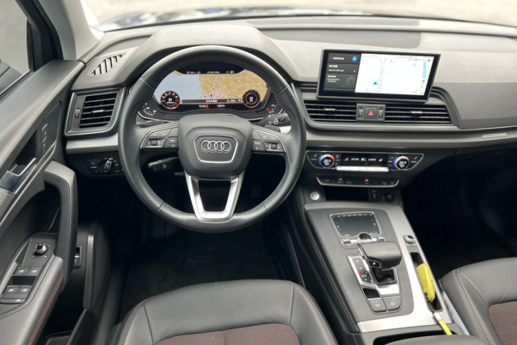 奥迪Q5L 2018款 45 TFSI 尊享时尚型 国VI中控内饰7009