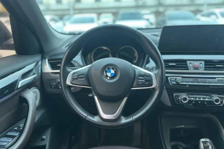 宝马X1 2021款 sDrive20Li 时尚型局部细节13