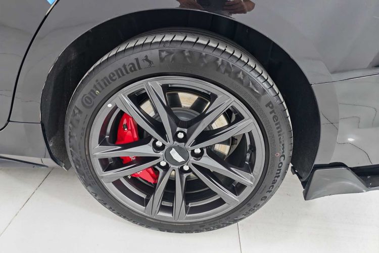 凯迪拉克CT4 2023款 25T 豪华型车身外观6008