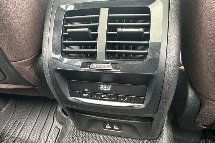 宝马X3 2020款  xDrive25i 豪华套装中控内饰7007