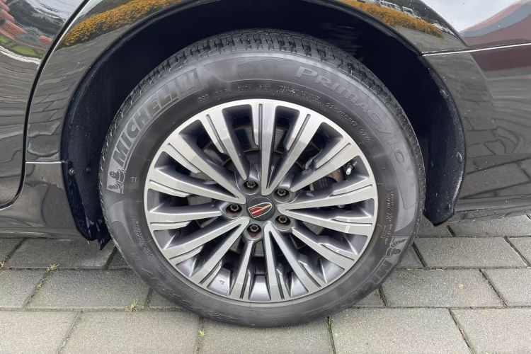 红旗H7 2021款 1.8T 舒适版车身外观6008