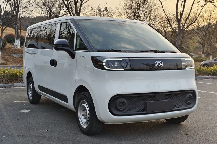 上汽大通MAXUS 大拿V1 2024款 V1 短轴低顶 多功能版（51kWh）车身外观6002