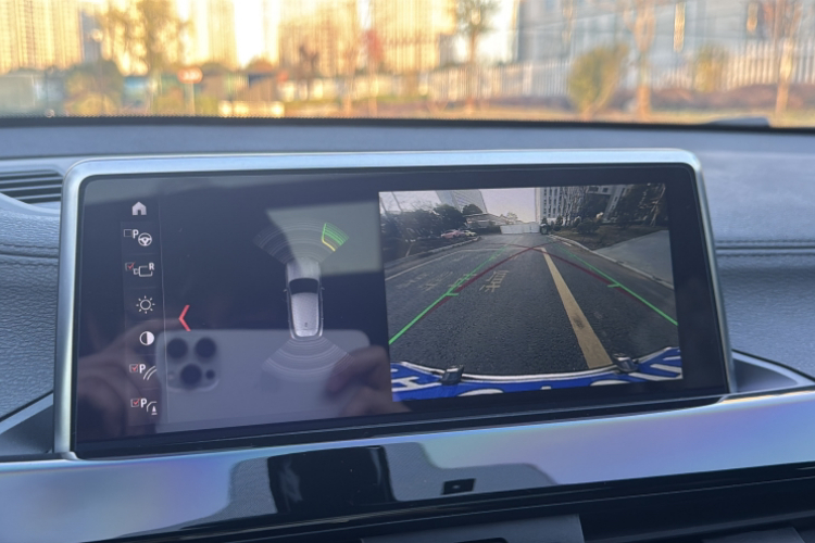 宝马X2 2020款 sDrive25i 领先型M越野套装中控内饰7014