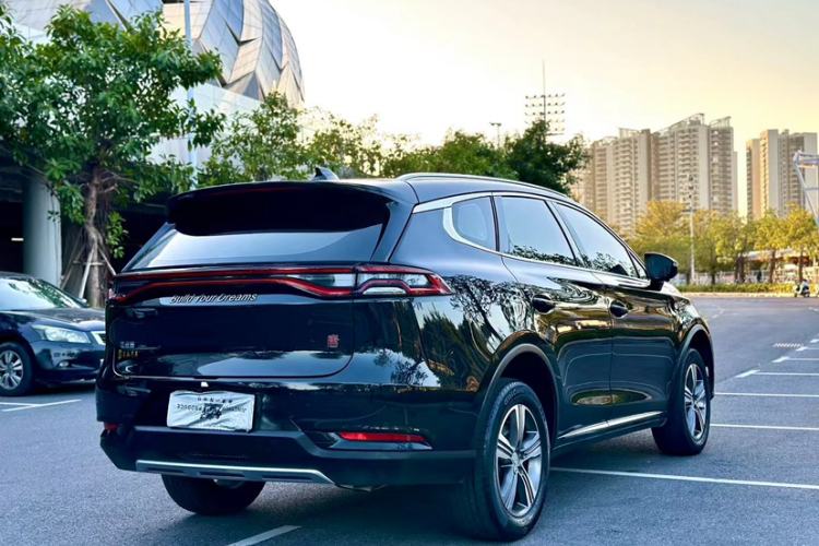 比亚迪 唐 2019款 2.0T 自动智联尊驭型 5座 国VI车身外观6007