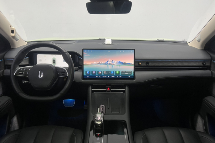 鸿蒙智行 问界M7 2022款 1.5T 四驱豪华版中控内饰7009