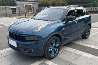 领克01 2017款 2.0T 两驱耀Pro版