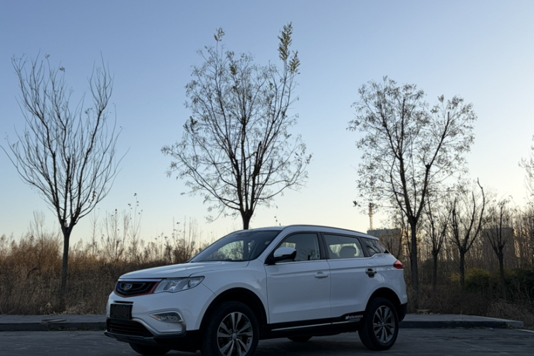 吉利汽车 博越 2016款 2.0L 手动智联型车身外观6001