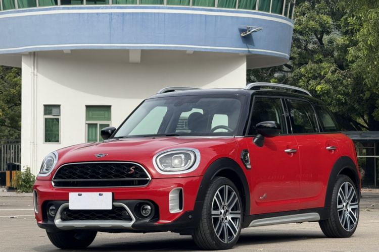 MINI Countryman 2021款 2.0T COOPER S ALL4车身外观1